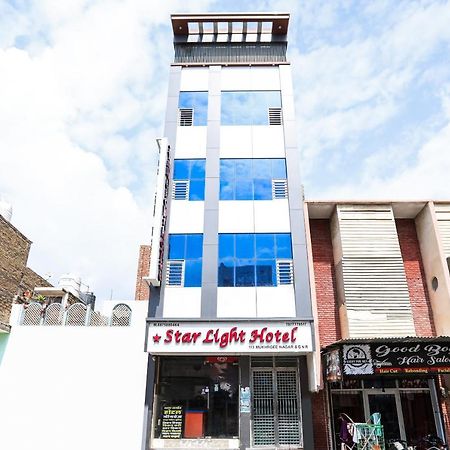Oyo 71693 Starlight Hotel Ganganagar Екстер'єр фото